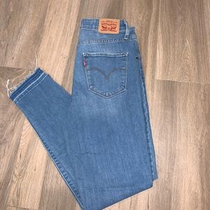 Levi’s 721 high rise skinny jeans